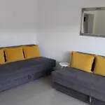 Dian Apartment Neum