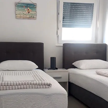 דירה Dian נאום