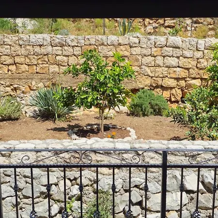 דירה Dian נאום